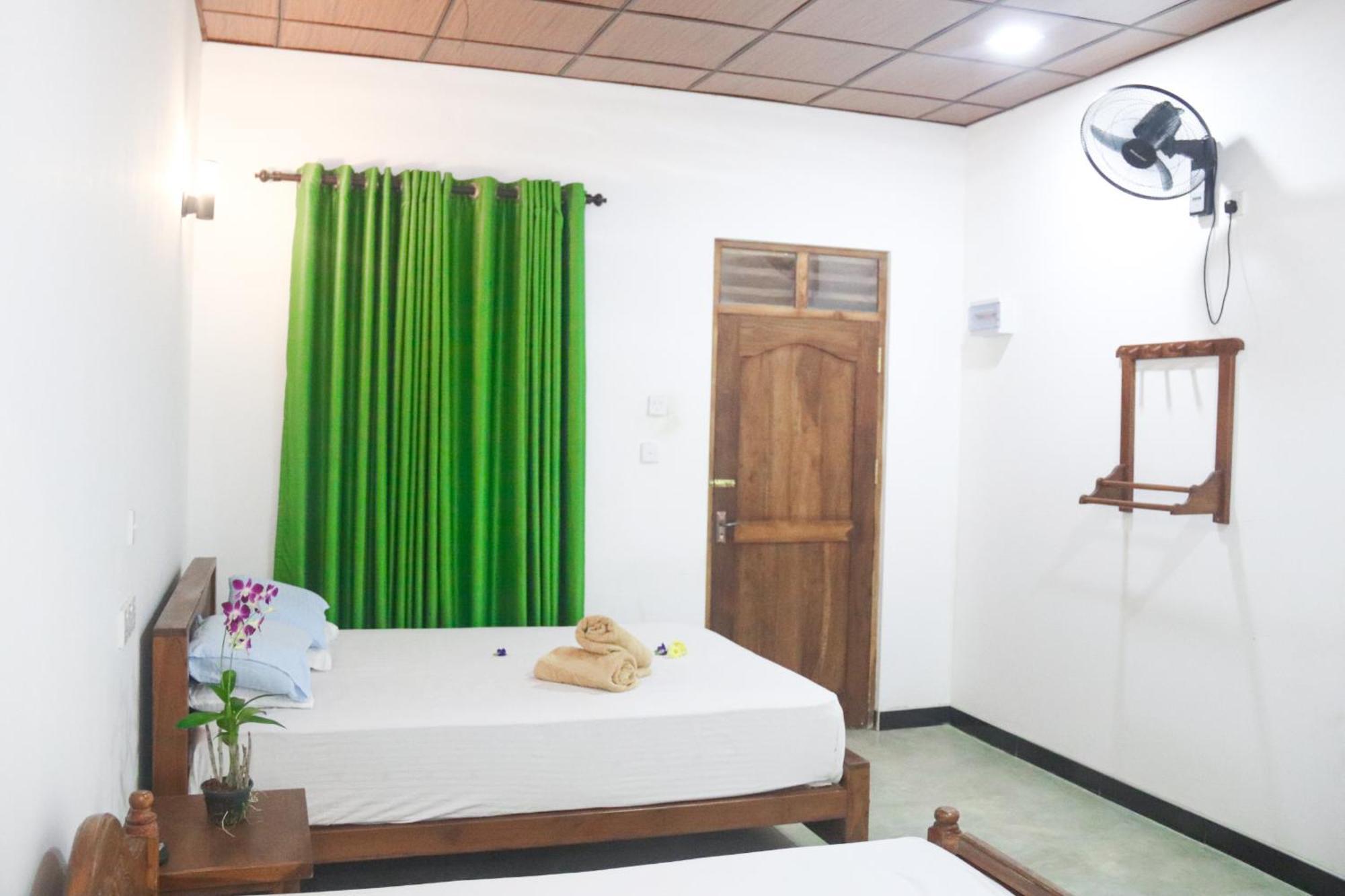 Nature Glow Cottage Udawalawe Exterior foto