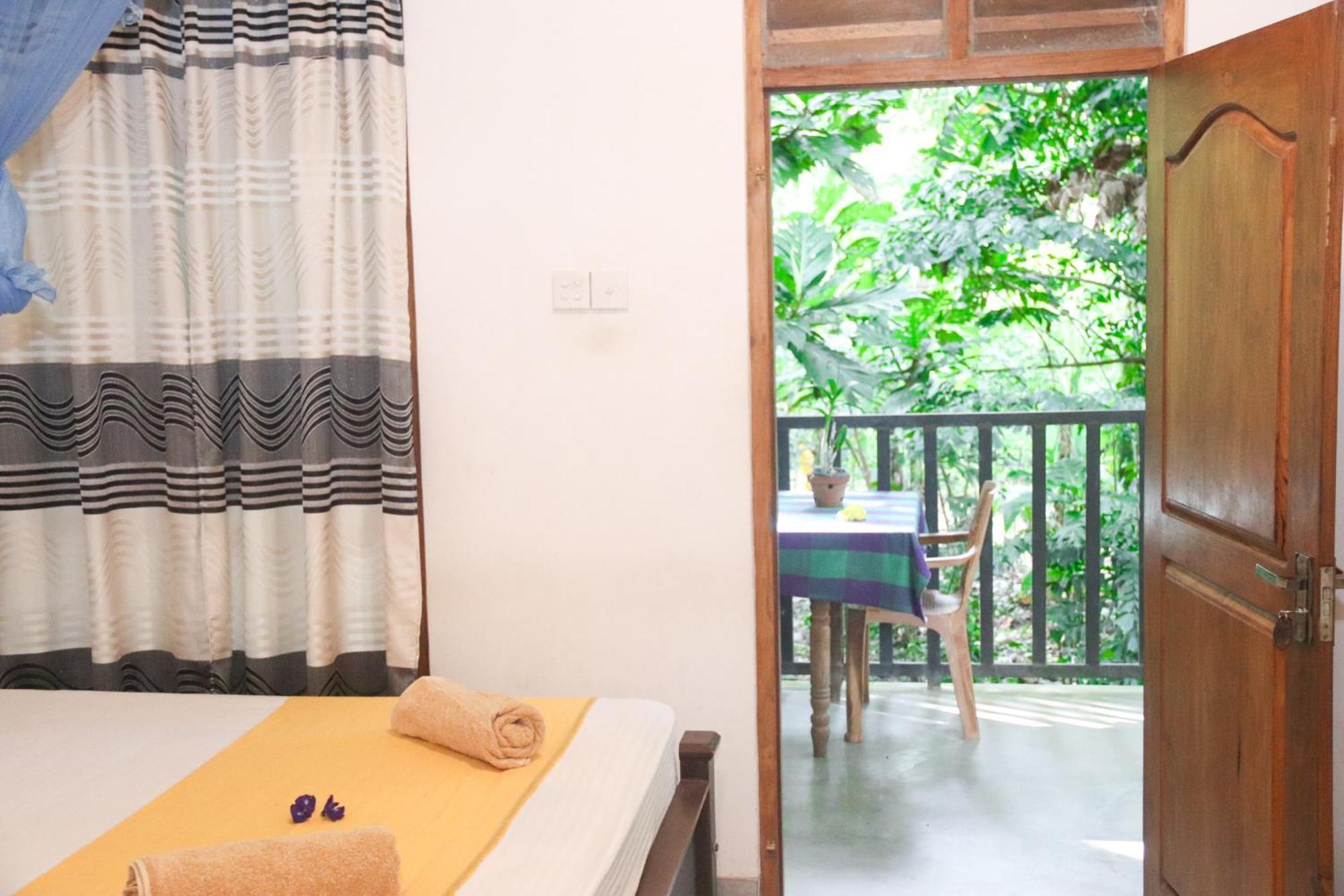 Nature Glow Cottage Udawalawe Exterior foto